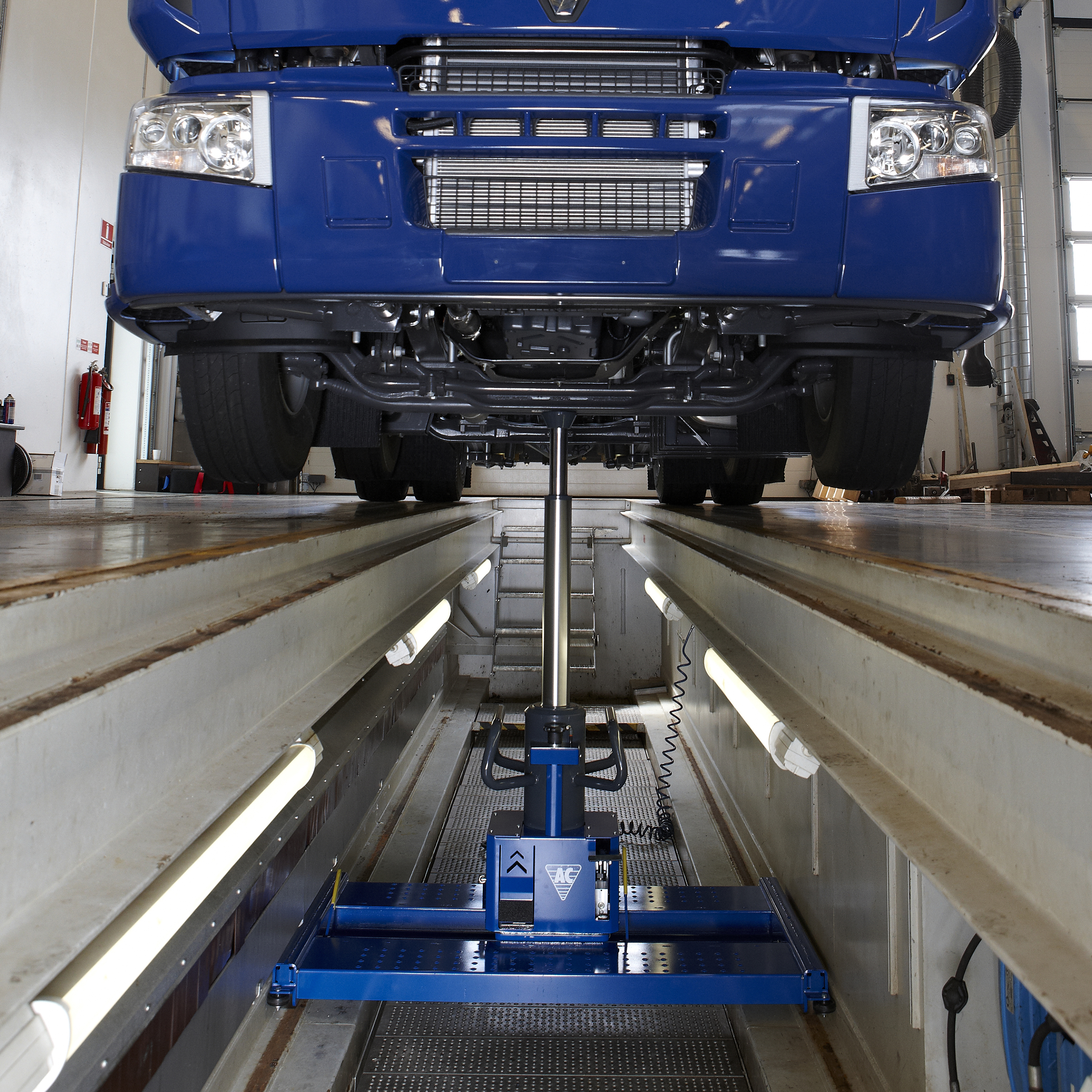 AC Hydraulic GGD150S 15 Tonn Gravjekk Skinnegående 