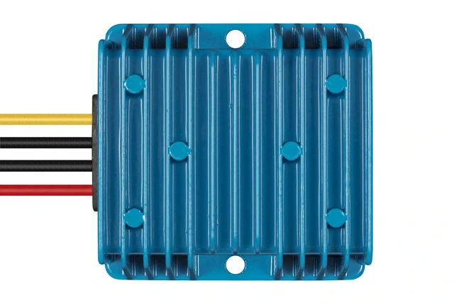 OMFORMER IP67 24/12-10 VICTRON 